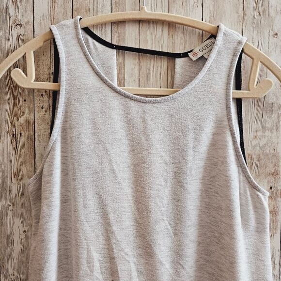 Guess active top - Picture 2 of 9